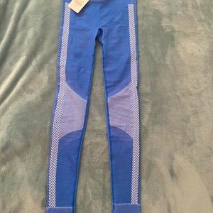 Fabletics NWT High-Waisted Seamless Check Legging